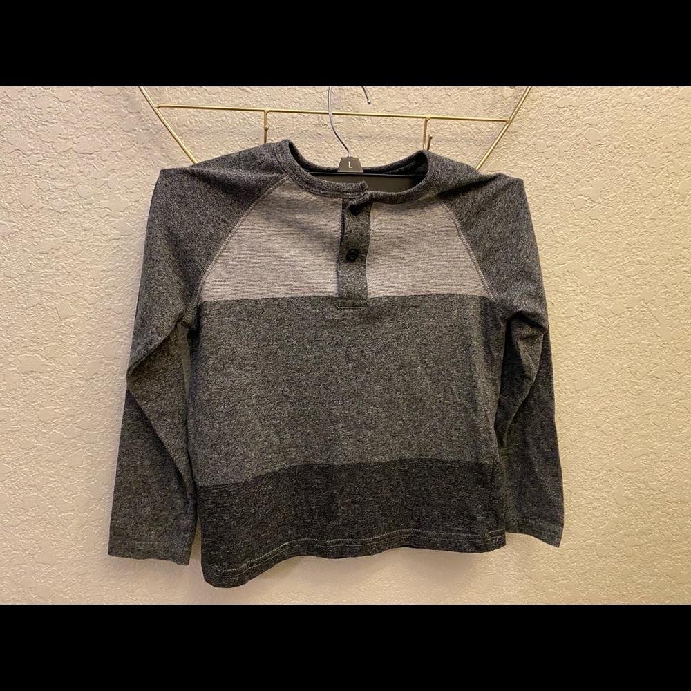 Arizona boys longsleeve size XS 6/7